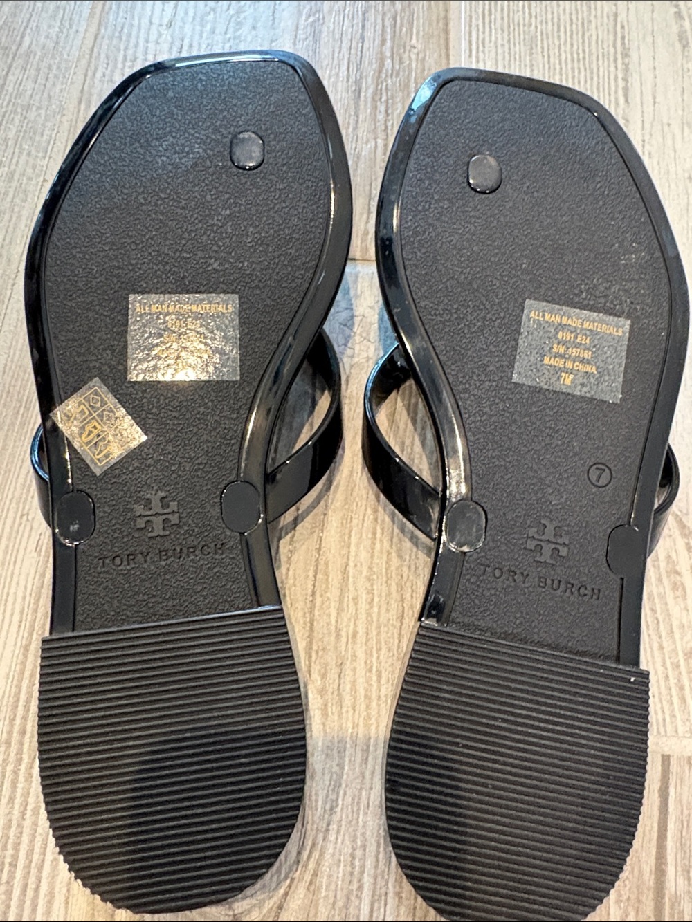 Tory Burch Black Square-Toe Jelly Sandals - Picture 7 of 7